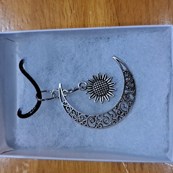 Crescent Moon Sunflower Necklace - Picture 2 of 5